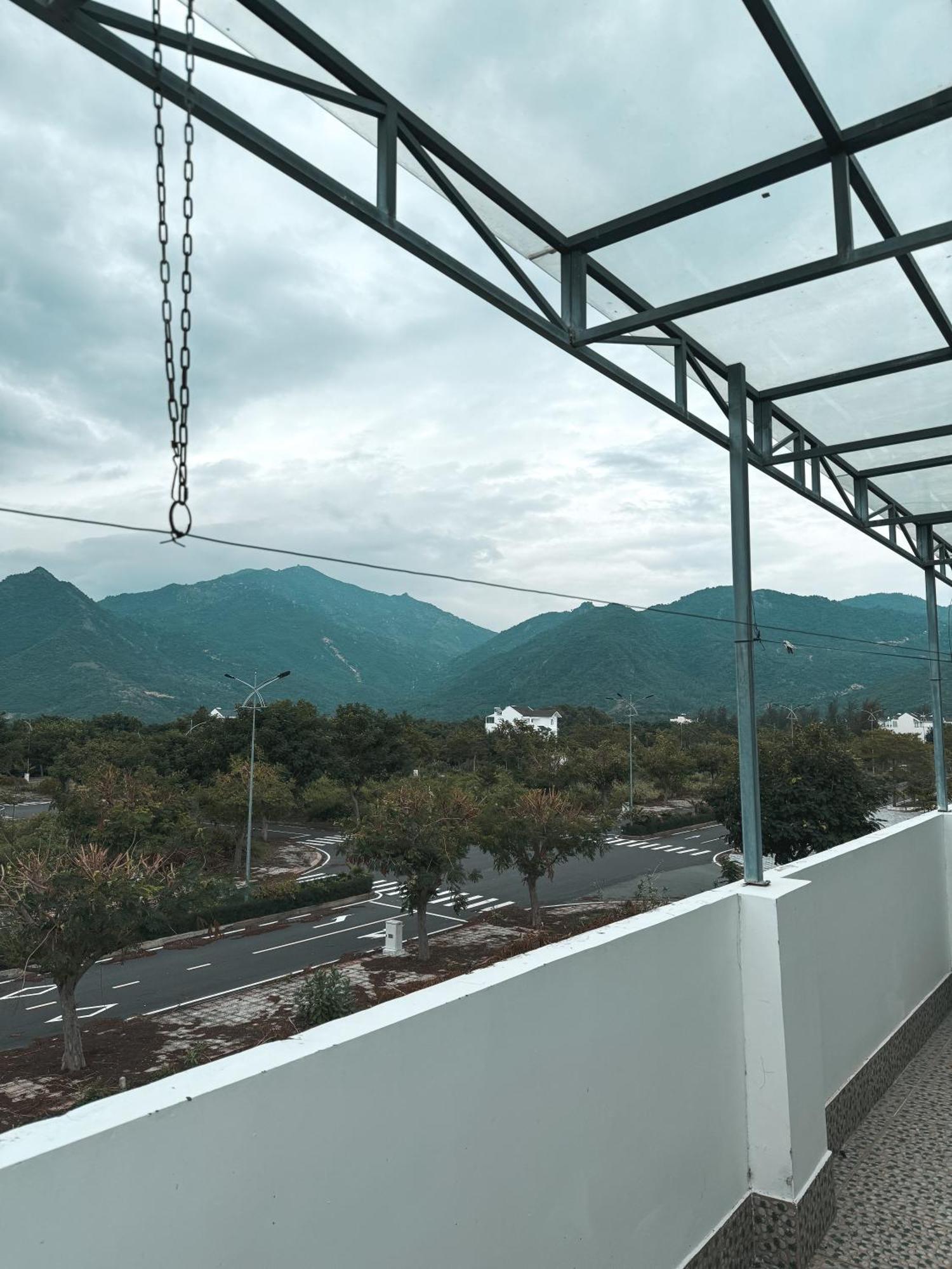 Cam Ranh Surf House Hotel Cam Lam Екстериор снимка